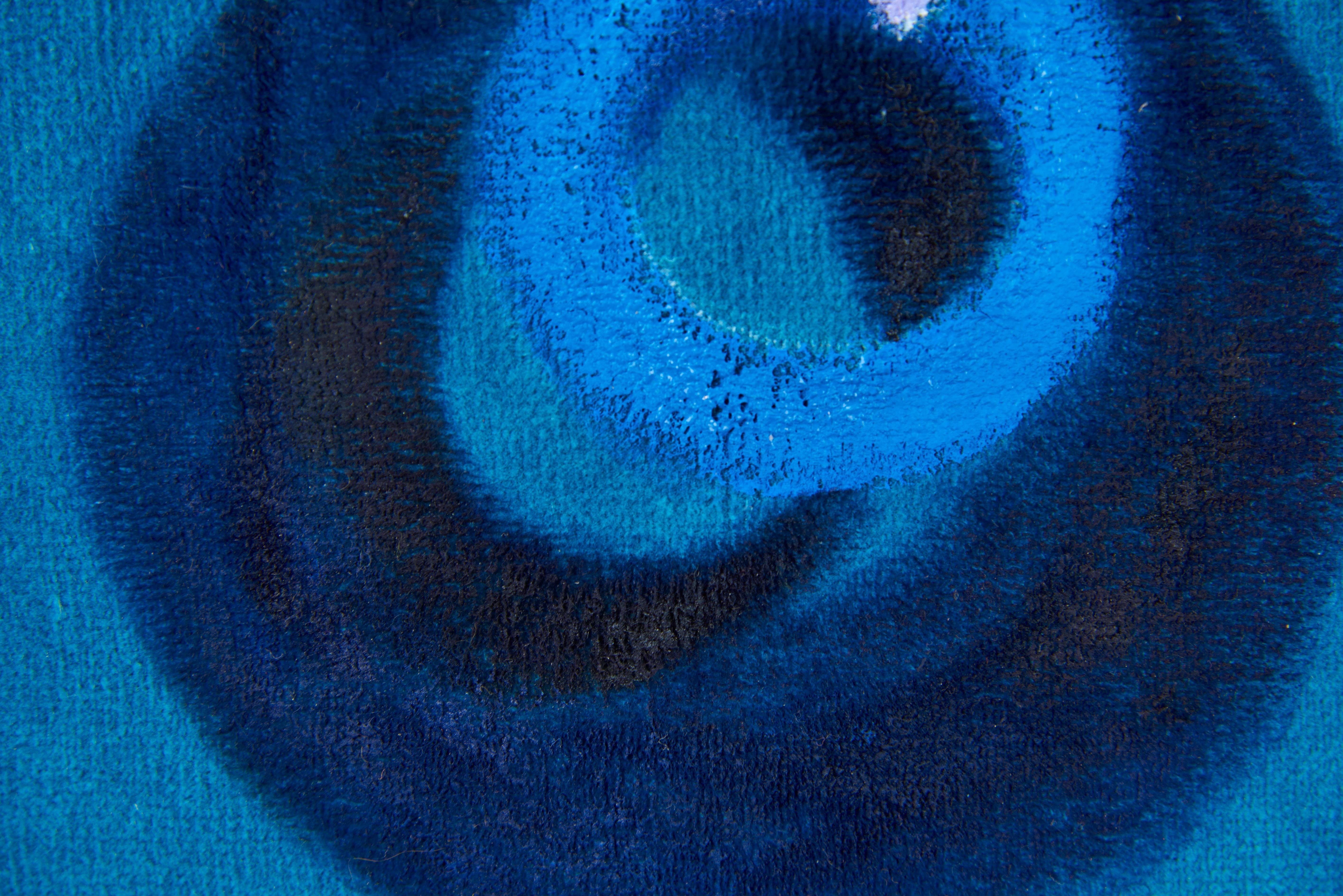 Goesloopca - Blue Still-Life Painting by Meg Franklin