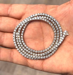 GRANDE SVENDITA, Collana tennis con diamanti naturali da 12,01 carati, oro bianco 14K, 16''