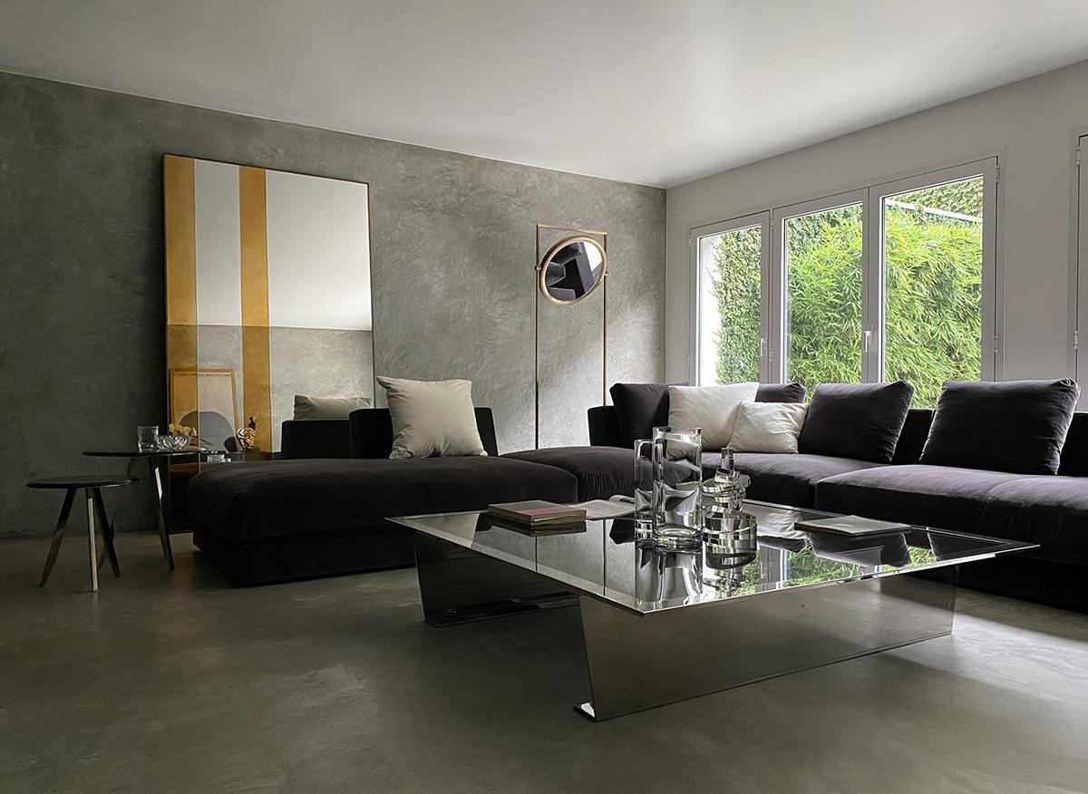 Métal Mega, une grande table basse en finition laiton chromé argenté ou doré  150 en vente