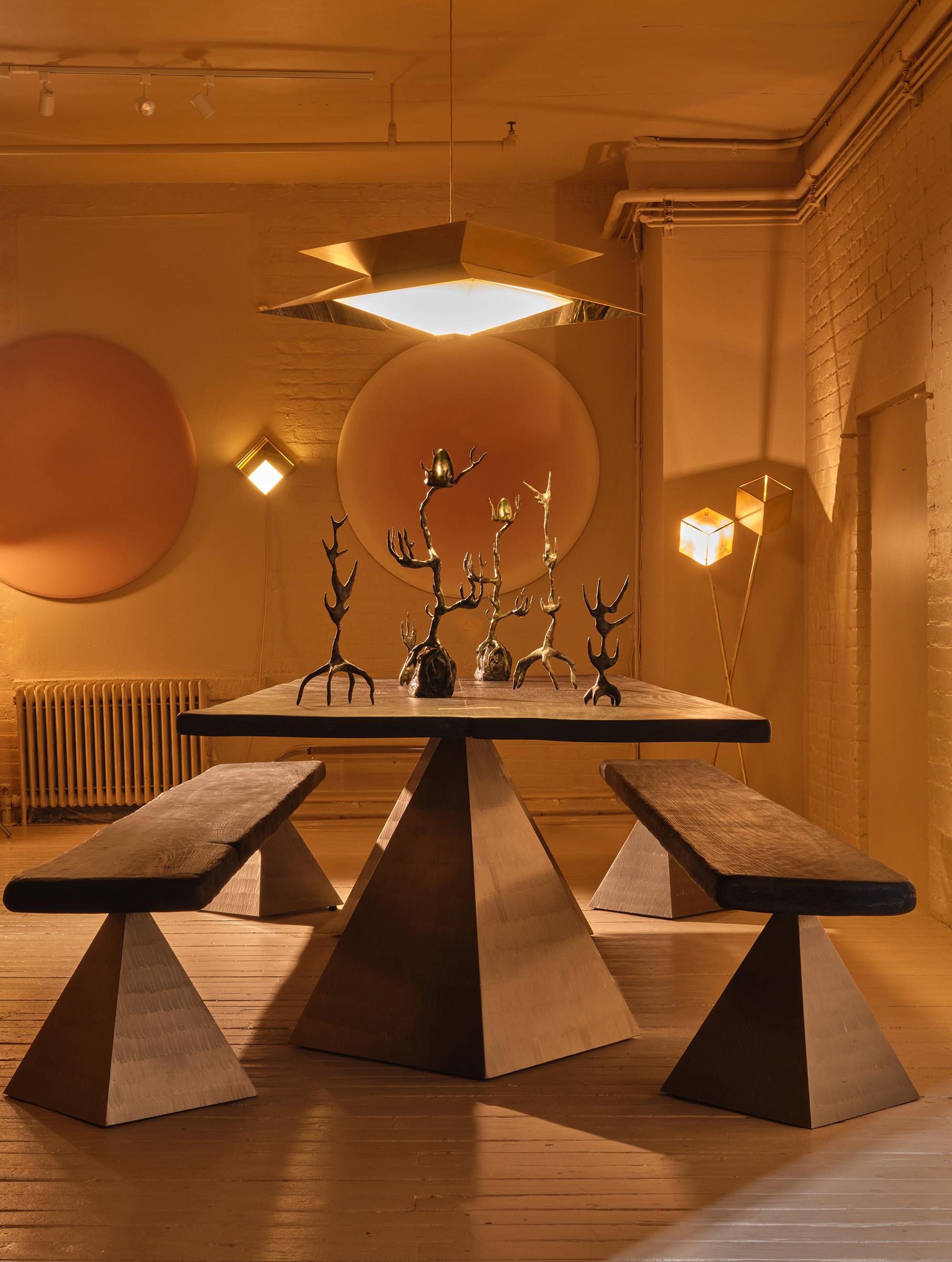 Table de salle à manger Megalithic en bois et acier par Sol Bailey Barker REP par Tuleste Factory en vente 3
