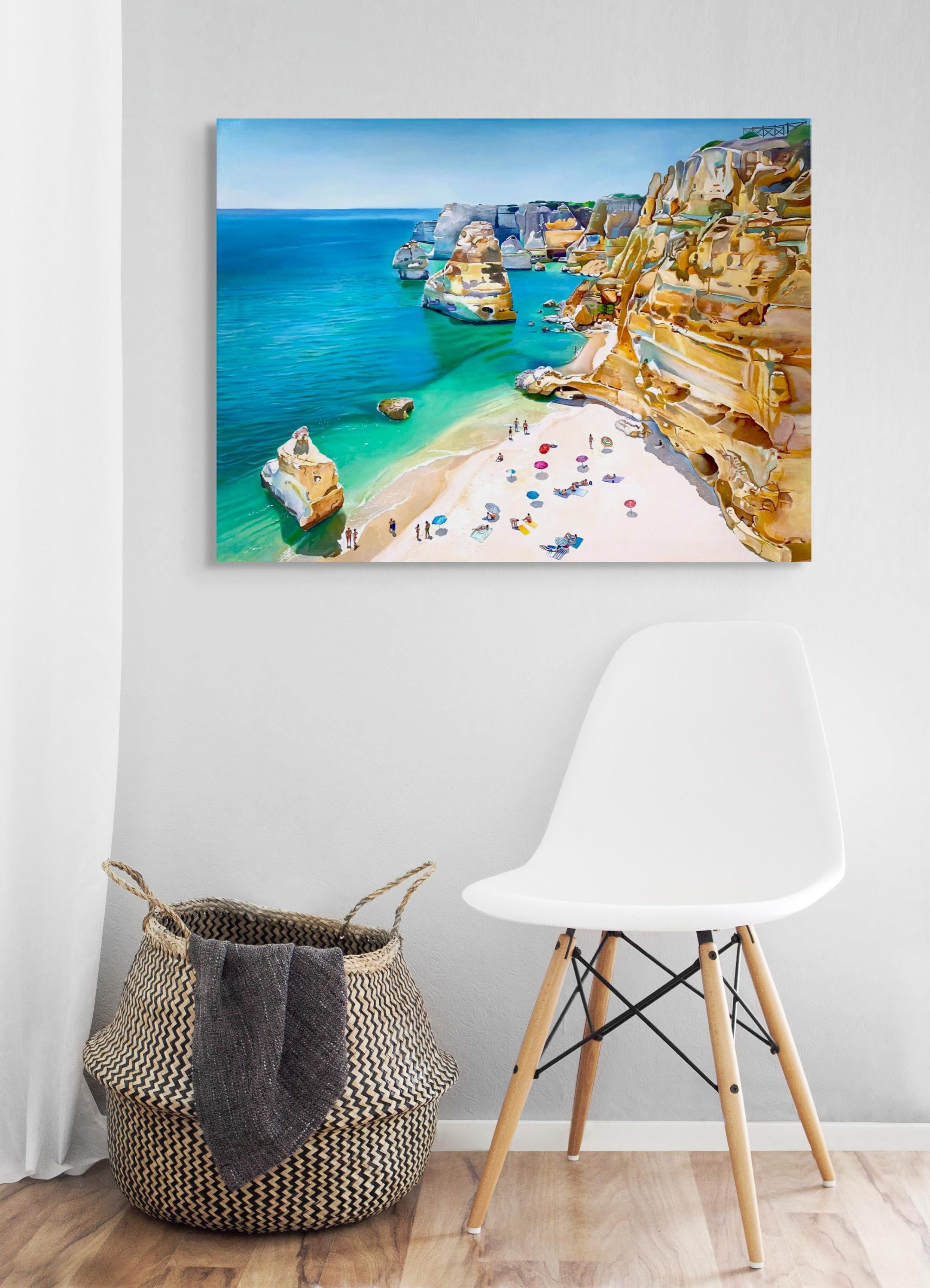„Sunbathers at Portugal Cliffs“ Original Ölgemälde 30 in x 40 in – Painting von Megan Eisenberg