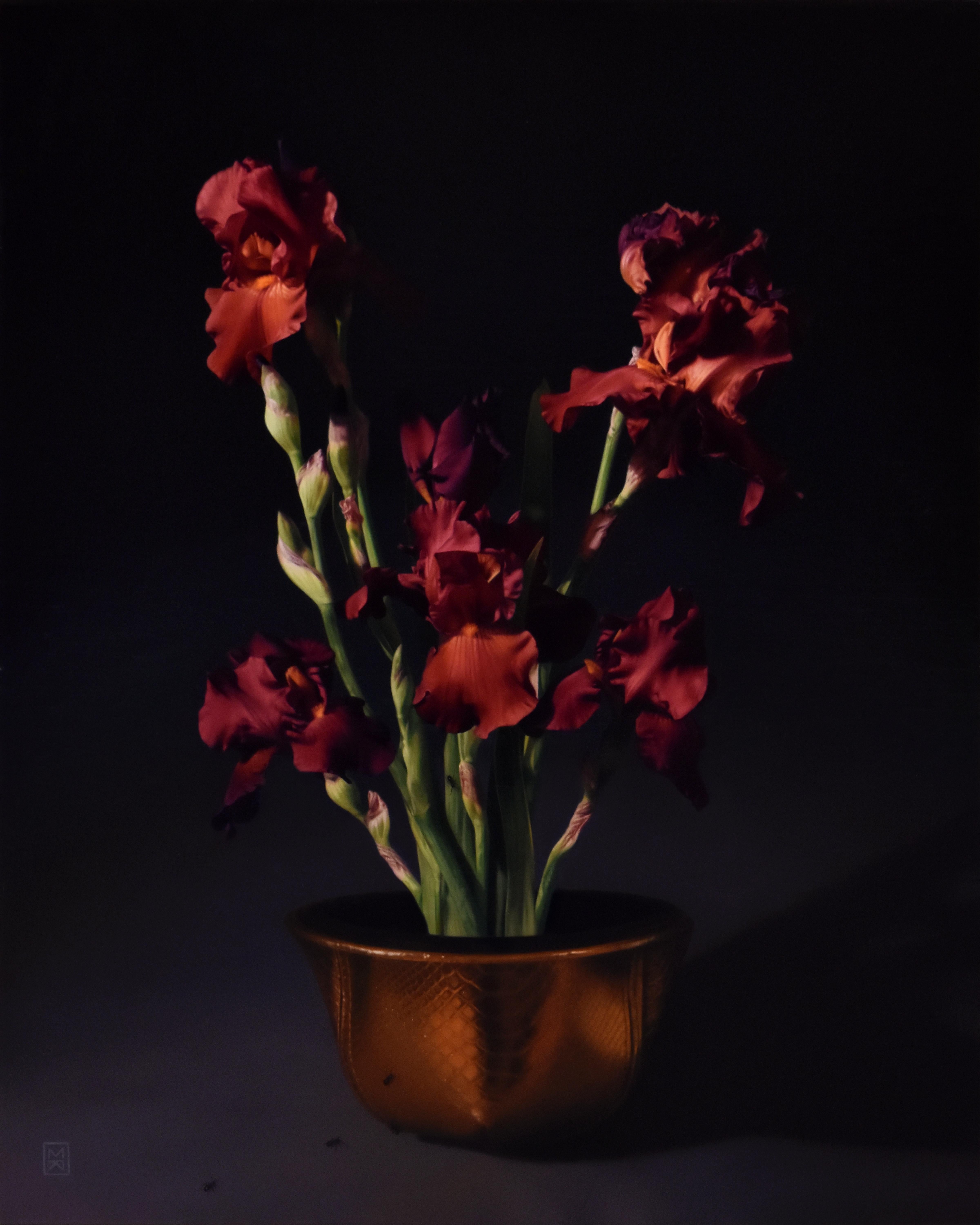 „Flowers with Vessel 4“ (2024), Original Ölporträt von Megan Elizabeth Read im Angebot 2
