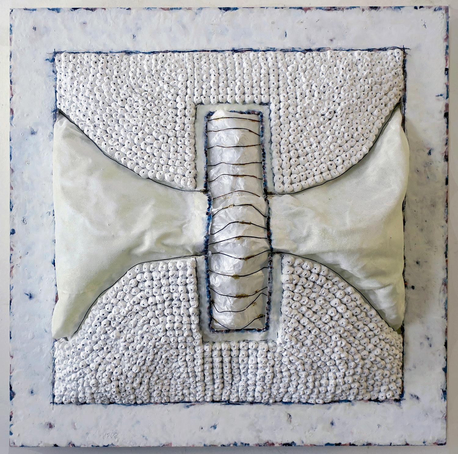 Abstract Sculpture de Megan Klim - Escultura mural: "Amalgama nº 5"