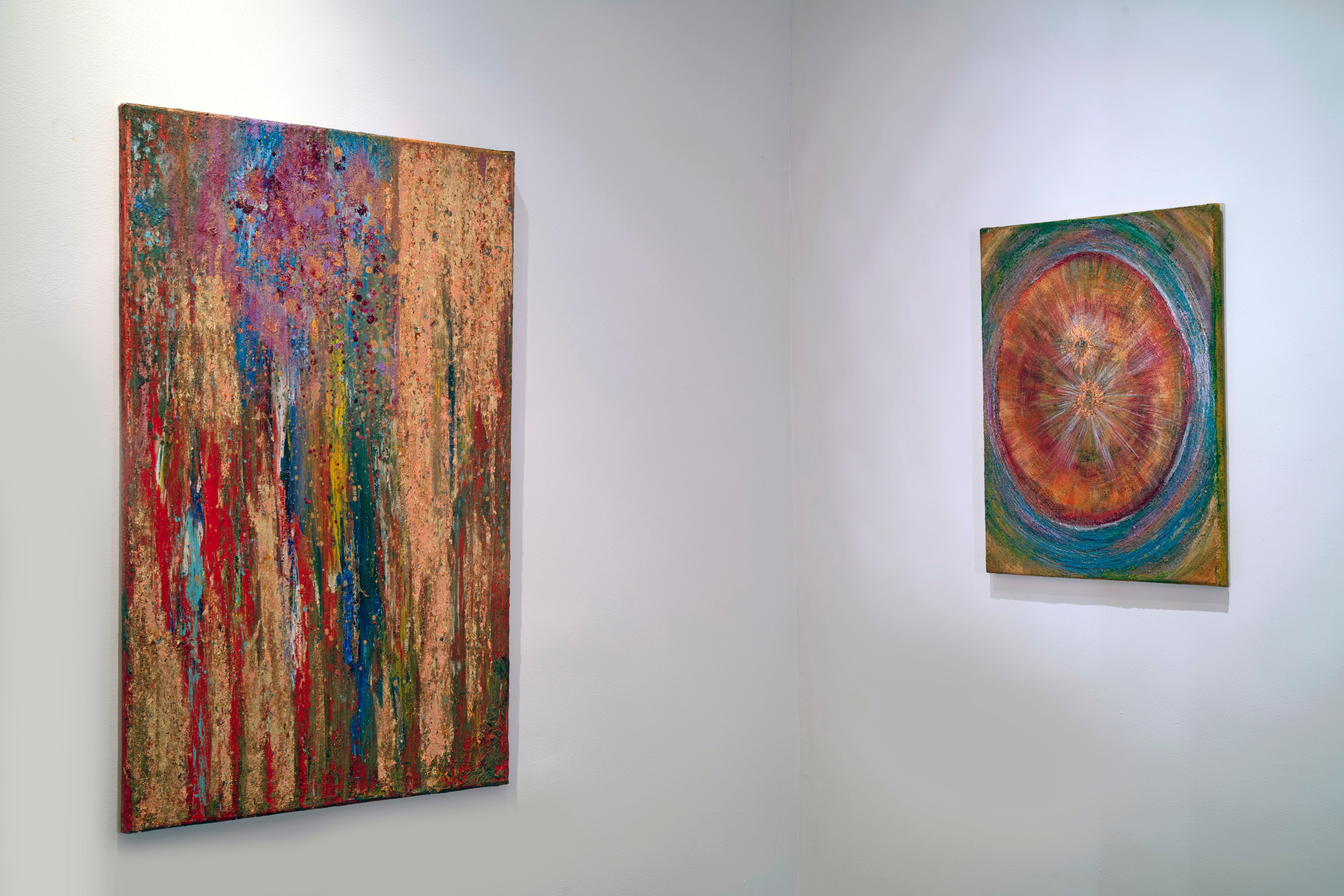 Trasformazione (blu, rosso, oro, giallo) - Painting Espressionismo astratto di Megan Sievert