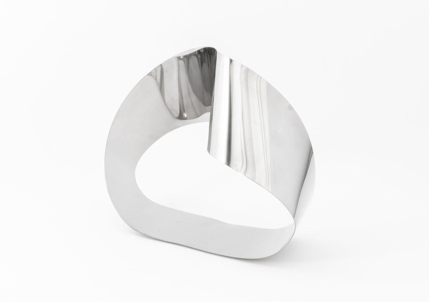 XXI secolo e contemporaneo Megaron Scultura astratta a forma libera in cromo in vendita