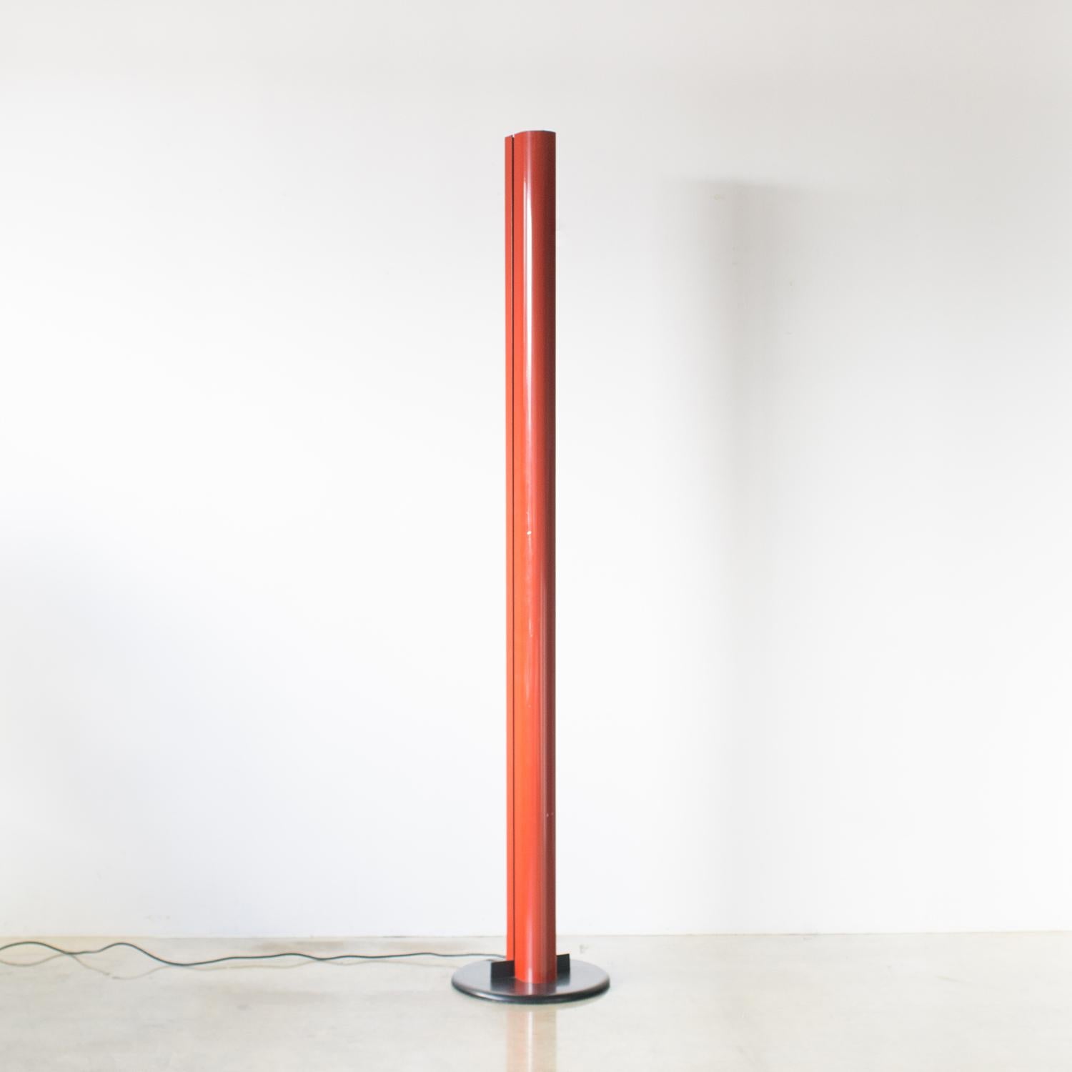 Minimalist Megaron Floor Lamp Artemide Gianfranco Frattini Postmodern
