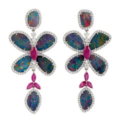 Meghna Jewels Ohrringe aus 14 Karat Gold mit 10,02 Karat Opal und Diamant