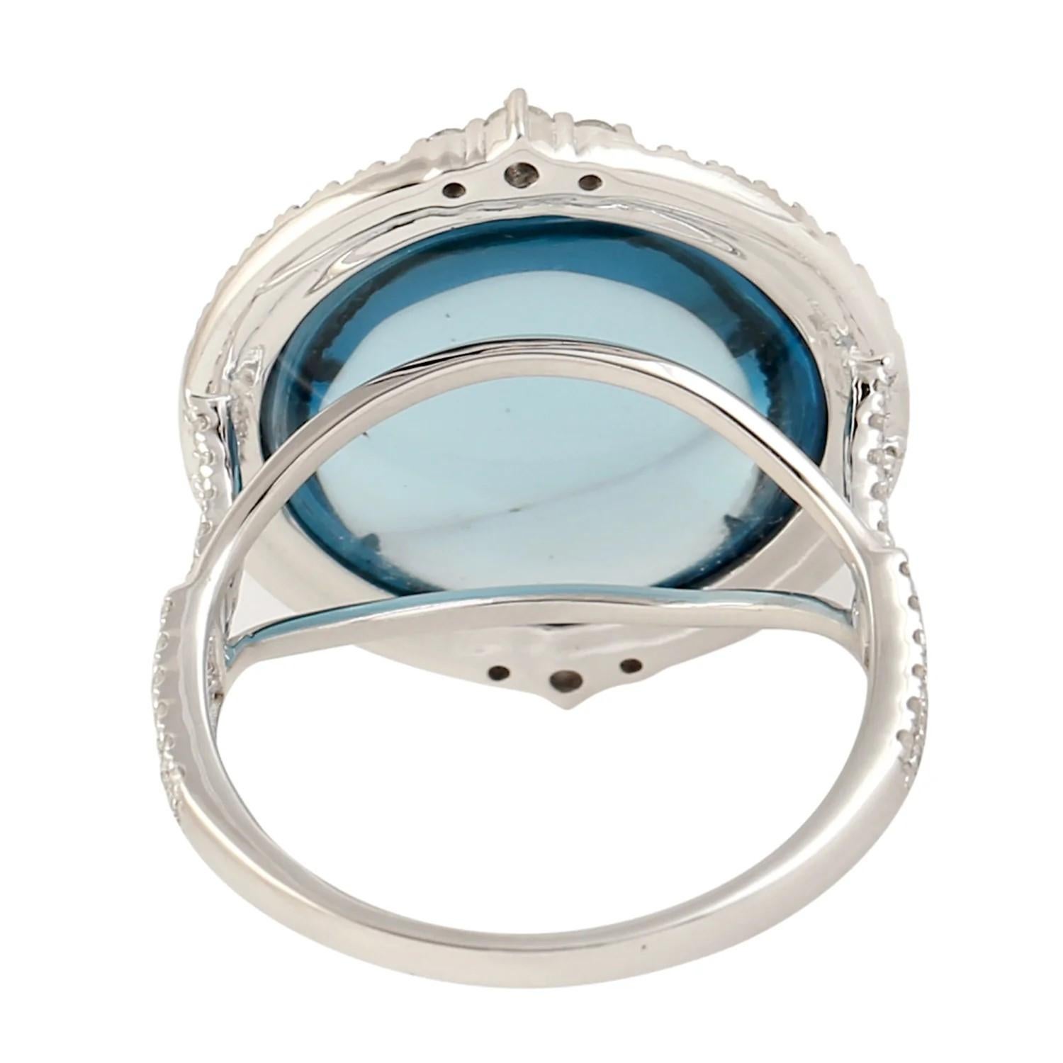Artisan Meghna Jewels 15.14 carat Blue Topaz Diamond 14K Gold Ring For Sale