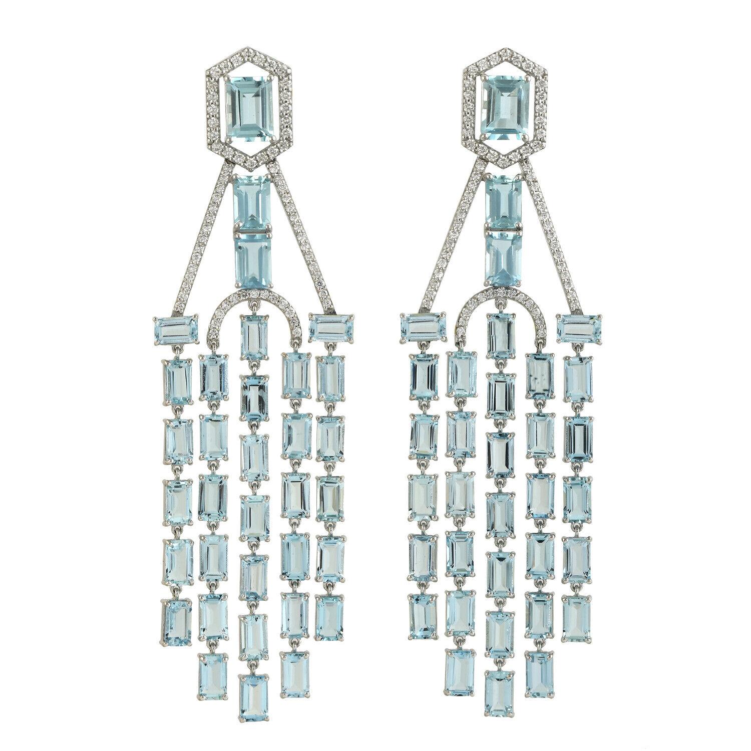 Contemporary  Meghna Jewels 21.06 Carats Aquamarine Diamond 14 Karat Gold Chandelier Earrings For Sale