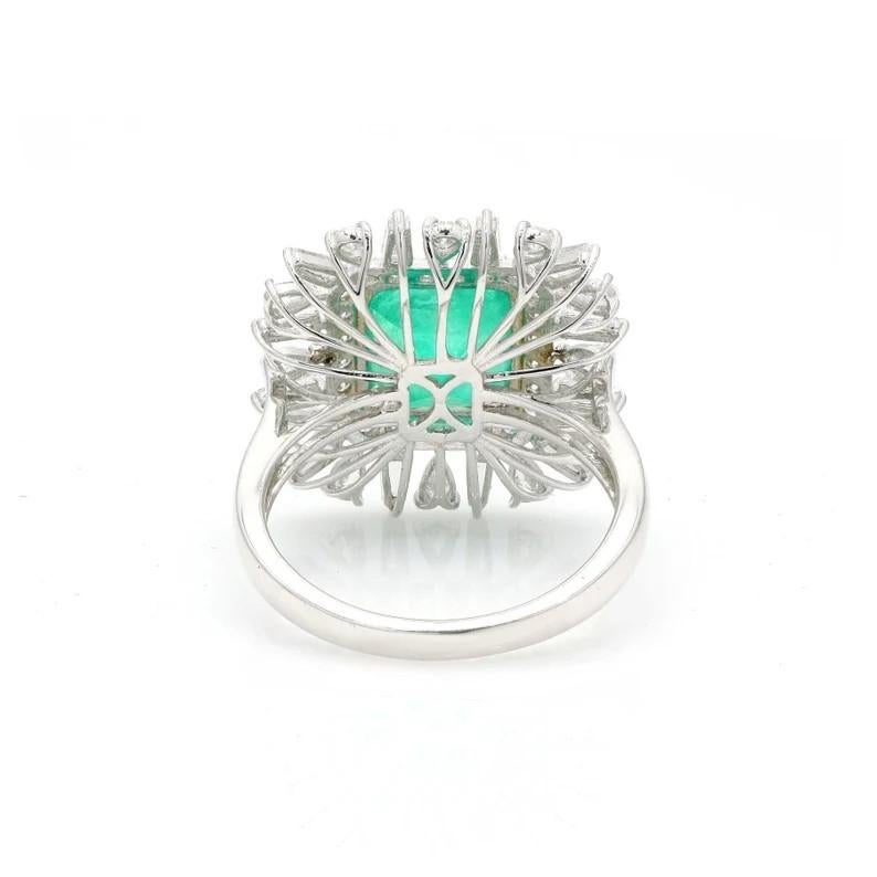Meghna Jewels Anillo de oro blanco de 18 quilates con diamante esmeralda de 2,64 quilates en Nuevo estado para la venta en Hoffman Estate, IL