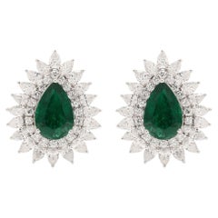 Meghna Jewels 3.62 Carats Emerald 2.60 carats Diamonds Stud Earrings
