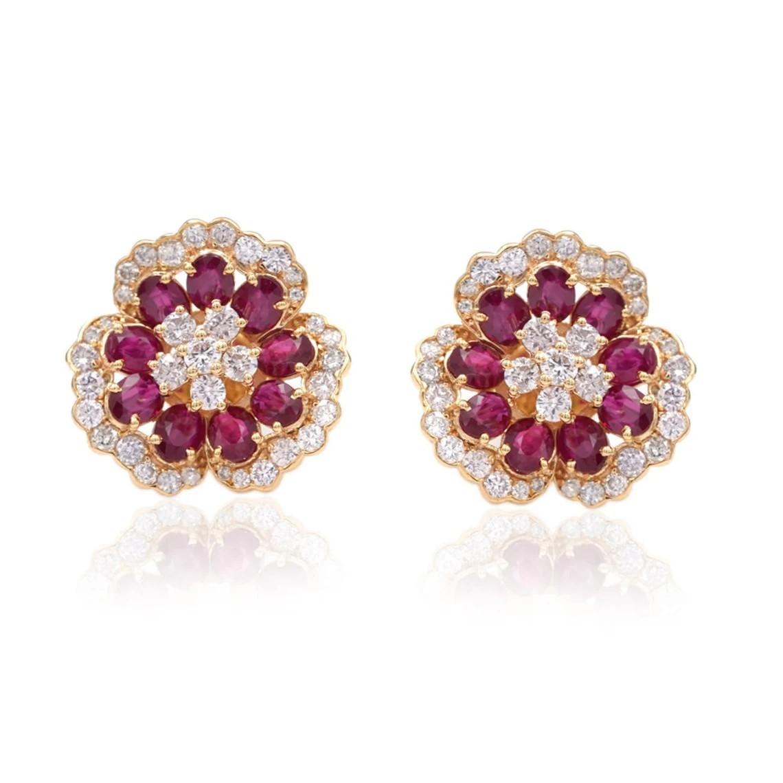 Artisan Meghna Jewels 3.78 carat Ruby Diamond 14 Karat Gold Camellia Stud Earrings For Sale