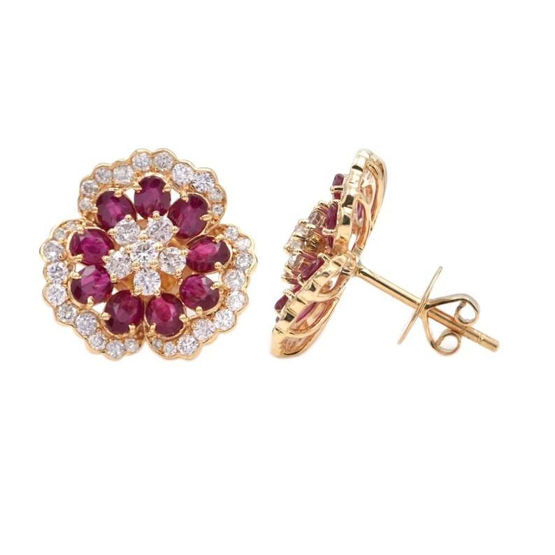 Mixed Cut Meghna Jewels 3.78 carat Ruby Diamond 14 Karat Gold Camellia Stud Earrings For Sale