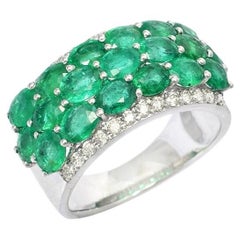 Meghna Jewels 3.93 Carat Oval Cut Emerald Diamond 18 Karat Gold Ring