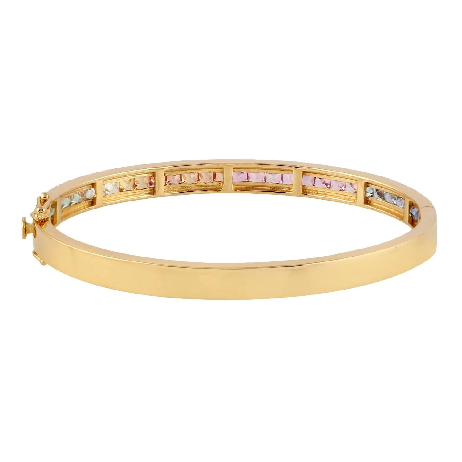Contemporary Meghna Jewels 4.1 carats Multi Sapphire 14 Karat Gold Diamond Bangle Bracelet For Sale