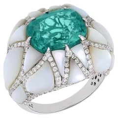 Meghna Jewels Anillo de diamantes océano de oro de 18 quilates y madreperla esmeralda de 6,29 quilates