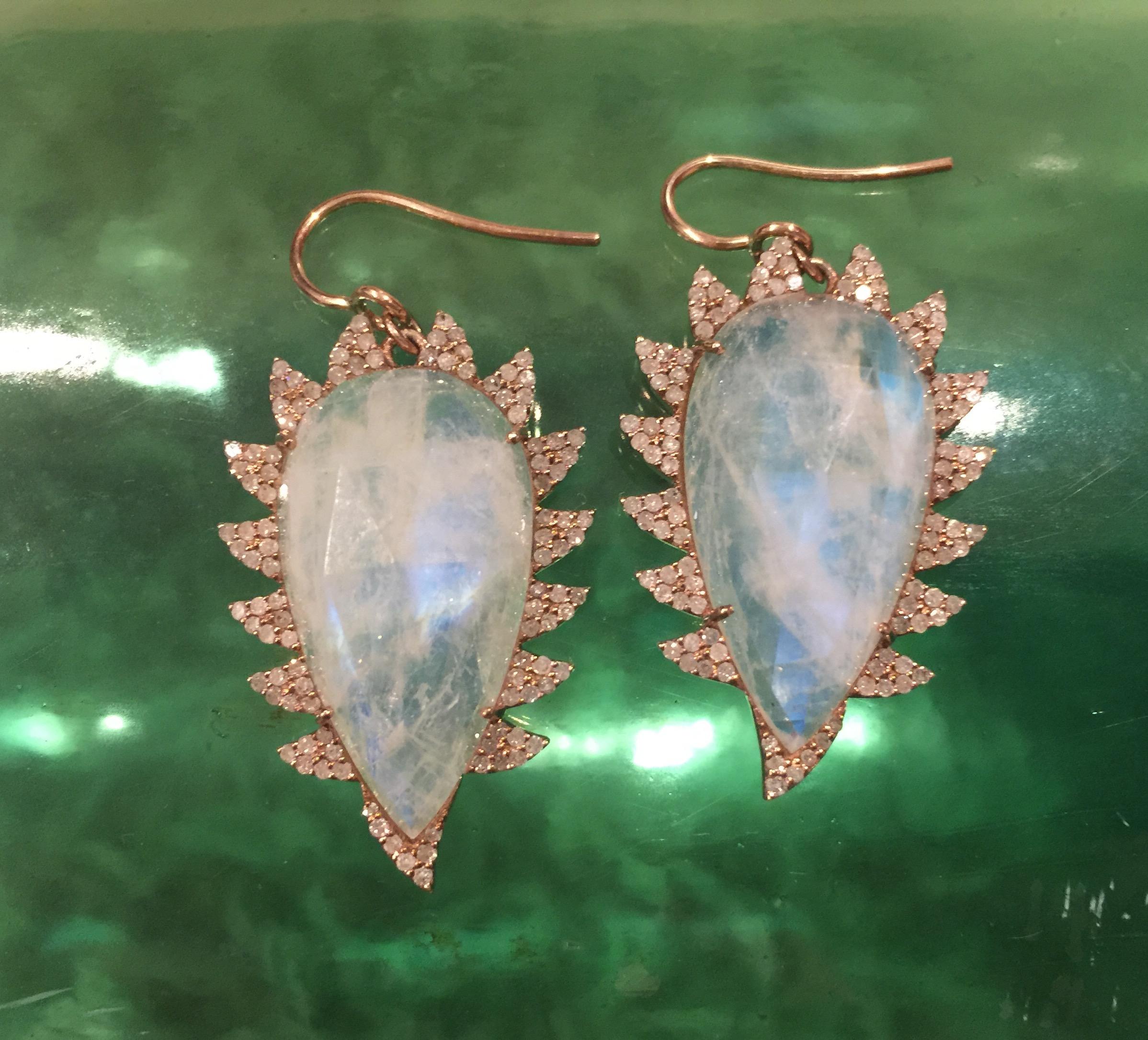 Pear Cut Blue Sapphire Diamond Meghna Jewels Claw Earrings  For Sale