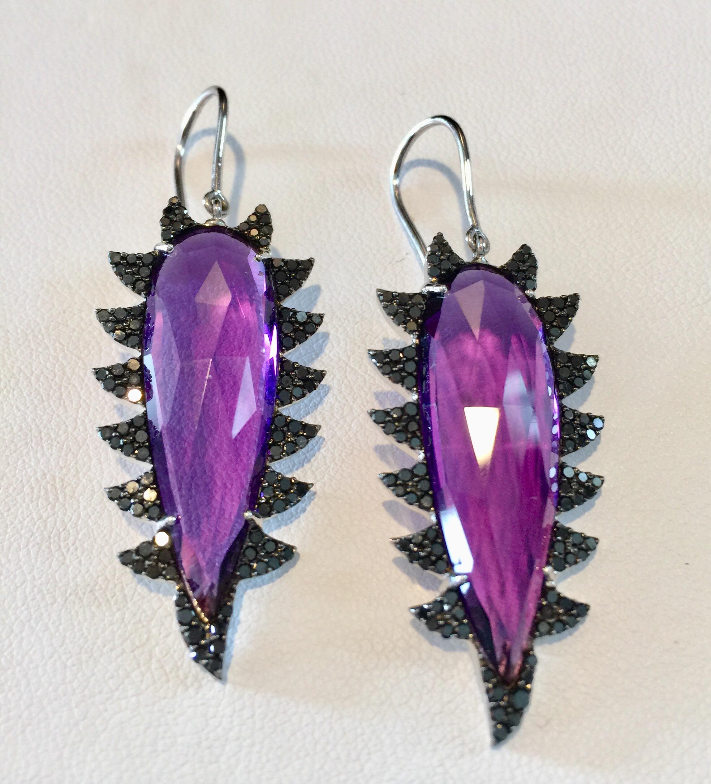Amethyst Diamond Meghna Jewels Claw Earrings In New Condition For Sale In Hoffman Estate, IL