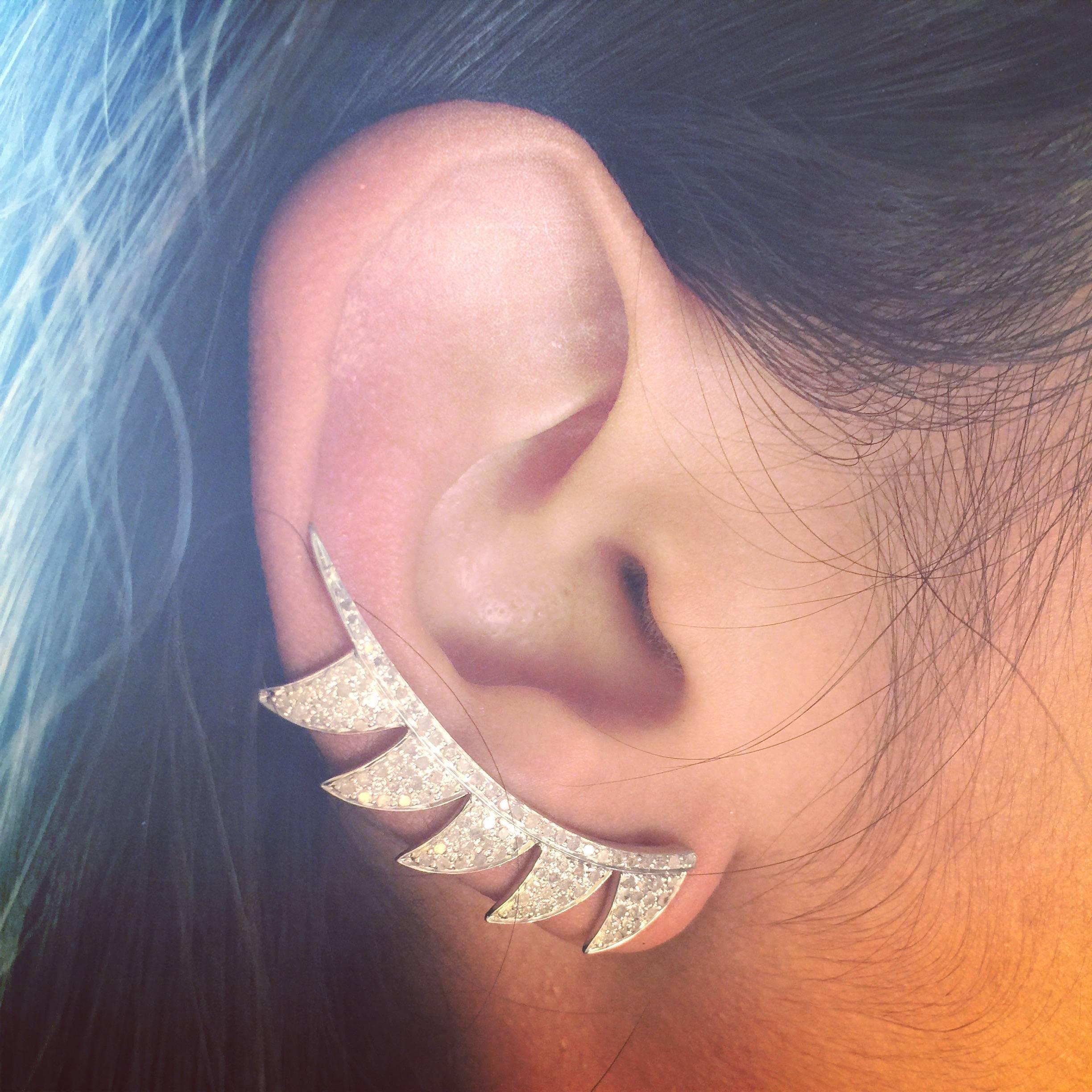 Mixed Cut Meghna Jewels Claw Diamond Ear Climber For Sale