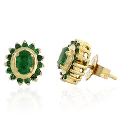 Meghna Jewels Emerald 14 Karat Gold Stud Earrings