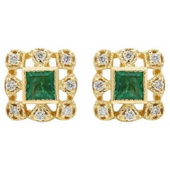 Meghna Jewels Emerald Diamond 14 Karat Gold Square Stud Earrings