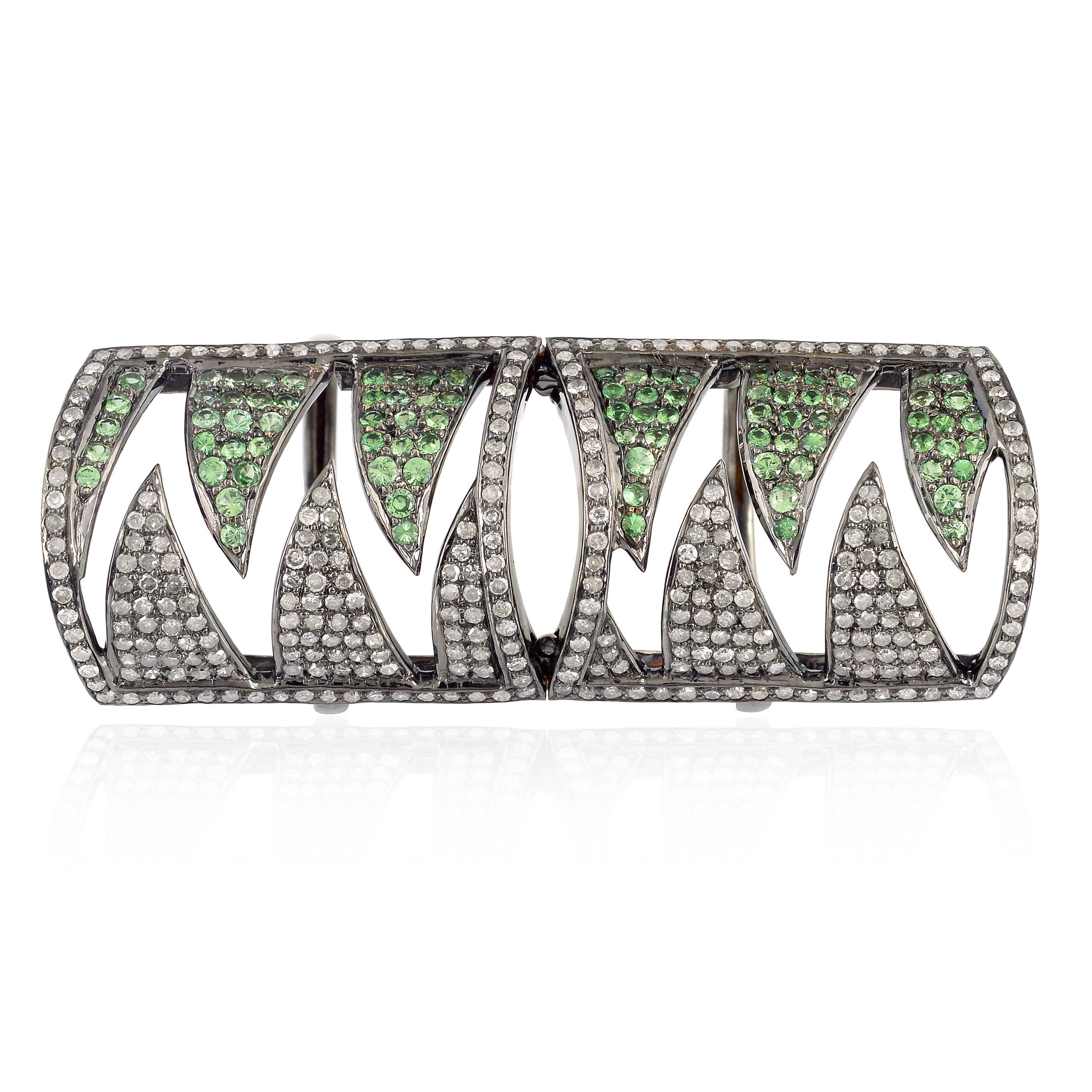 Modern Tsavorite Diamond Interlocking Claw Ring  For Sale