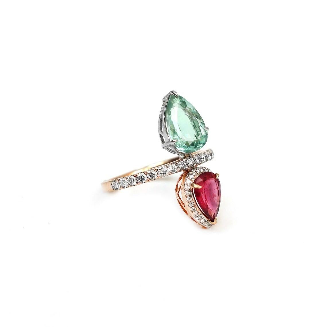 Contemporary Meghna Jewels Mint Green Tourmaline Diamond 18 Karat Gold Ring For Sale