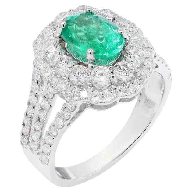 Meghna Jewels Oval Cut Colombian Emerald Diamond 18K Gold Ring For Sale
