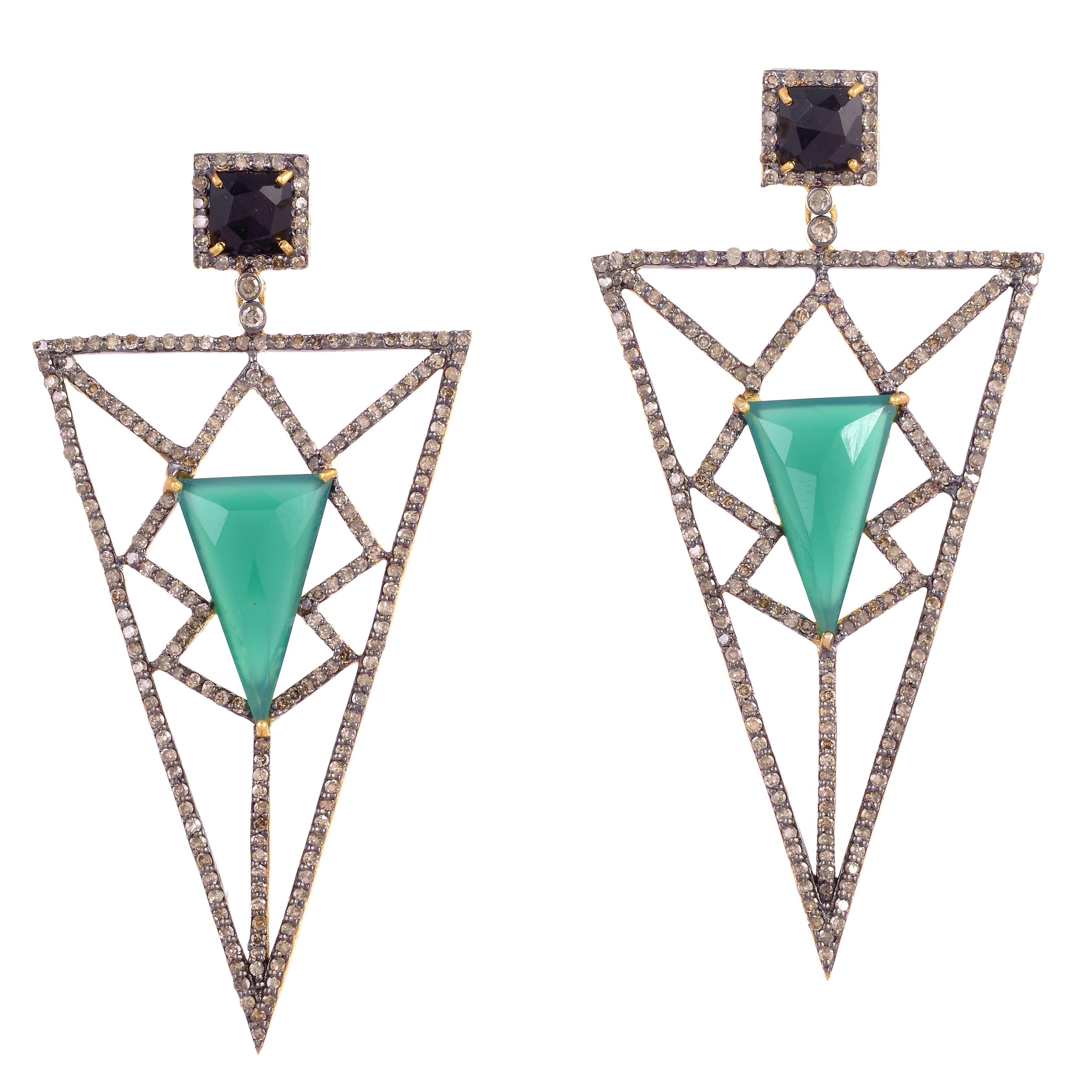Meghna Jewels Pyramid Earring Green Onyx and Diamonds For Sale