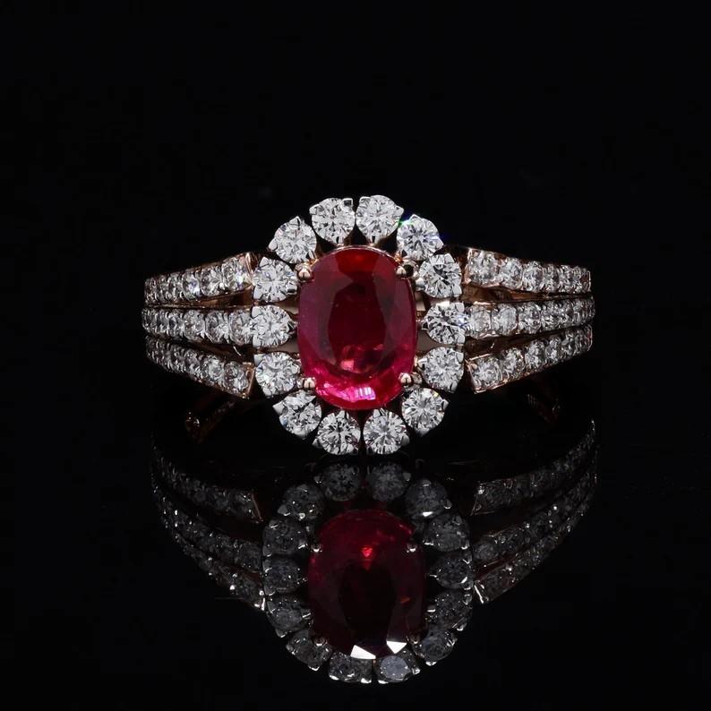 Modern Meghna Jewels Ruby Diamond 18 Karat Rose Gold Ring For Sale