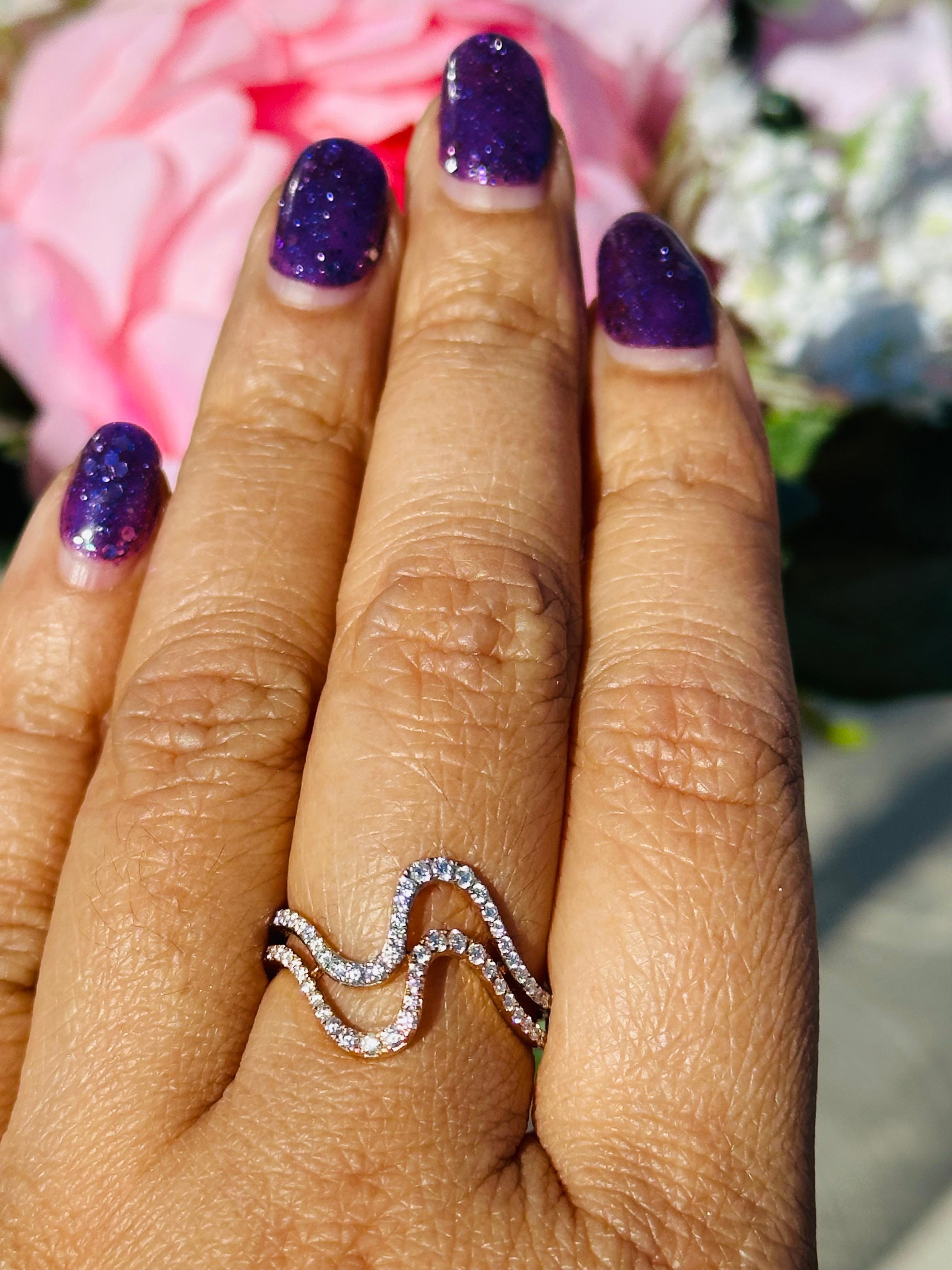 Mixed Cut Meghna Jewels Two Tone Diamond 18 Karat Gold Wave Ring For Sale