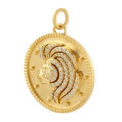 Meghna Jewels Zodiac Leo Medallion Charm 14K Yellow Gold Pendant Necklace