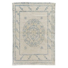 Mehraban 18ème siècle Revival Khotan Design Revival D5387 Safira