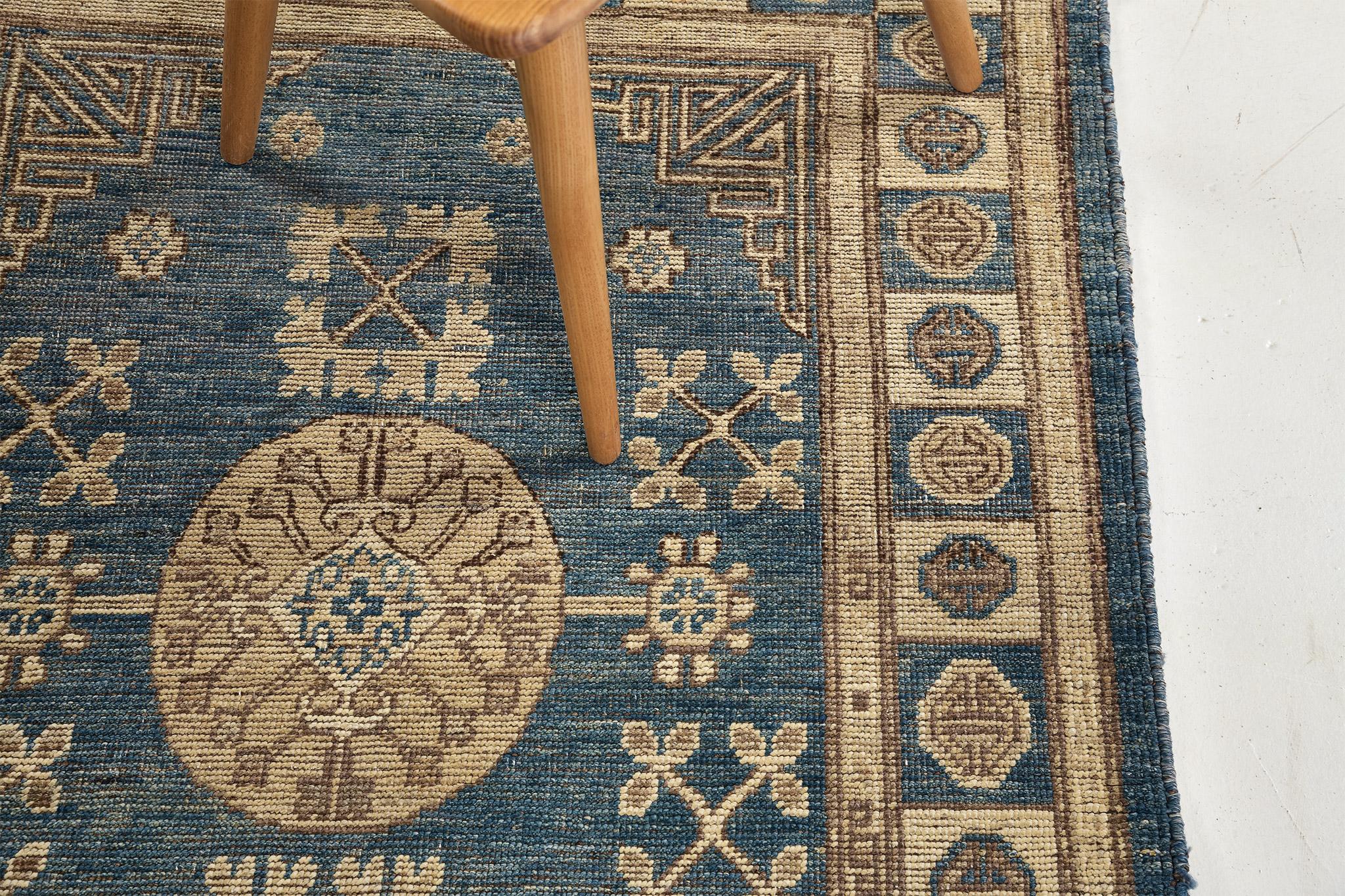 Lana Mehraban 18° secolo Khotan Design Revival D5390 in vendita