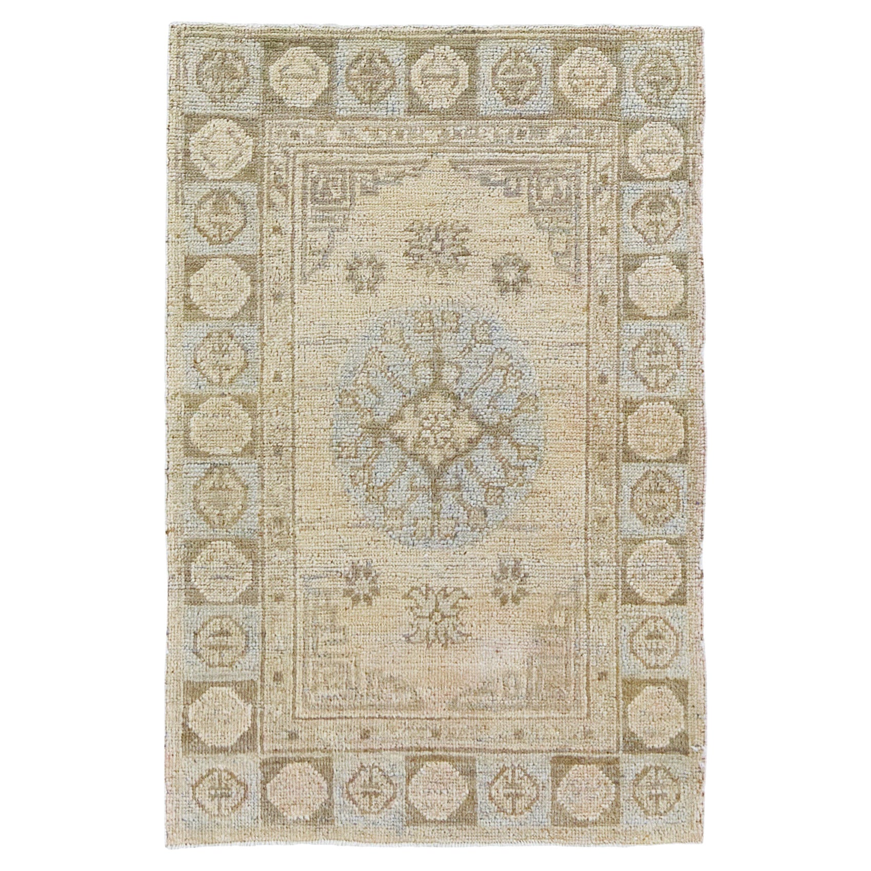 Mehraban 18ème siècle Revival Khotan Design Revival D5390