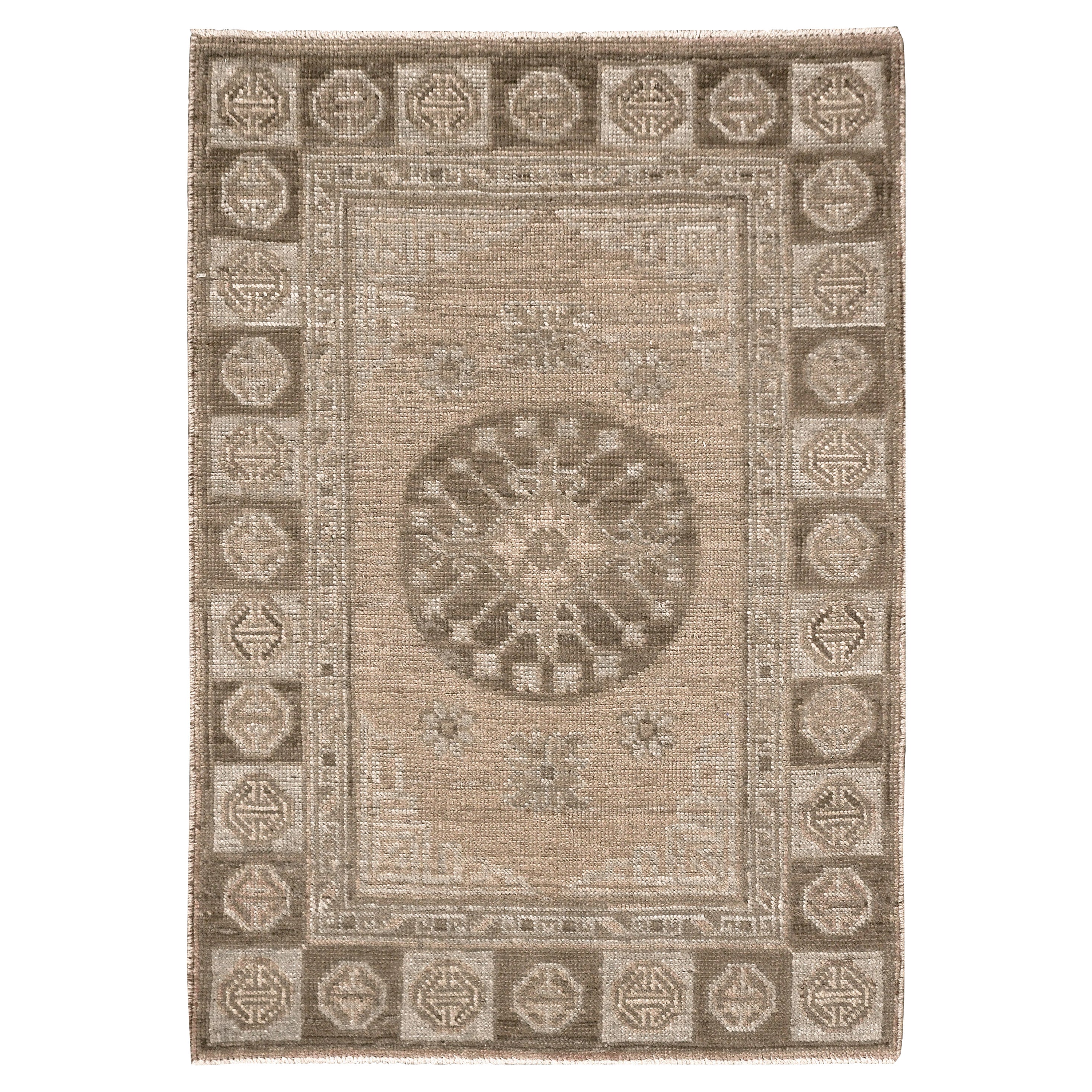 Mehraban 18ème siècle Revival Khotan Design Revival D5390
