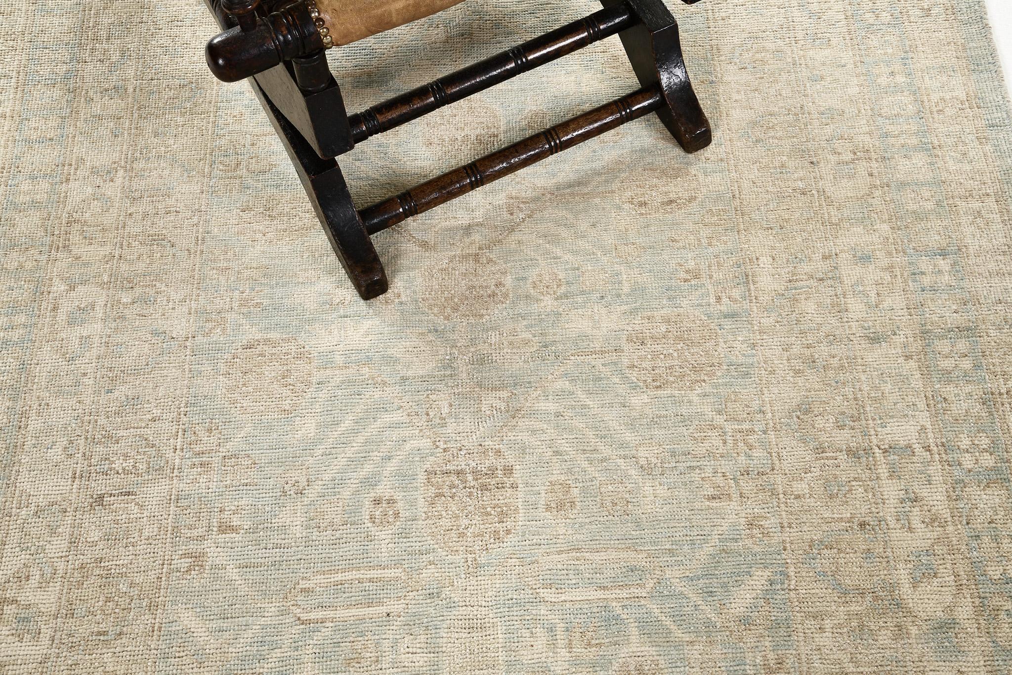 Mehraban Siglo XVIII Renacimiento del Diseño Khotan D5446 Safira Siglo XXI y contemporáneo en venta