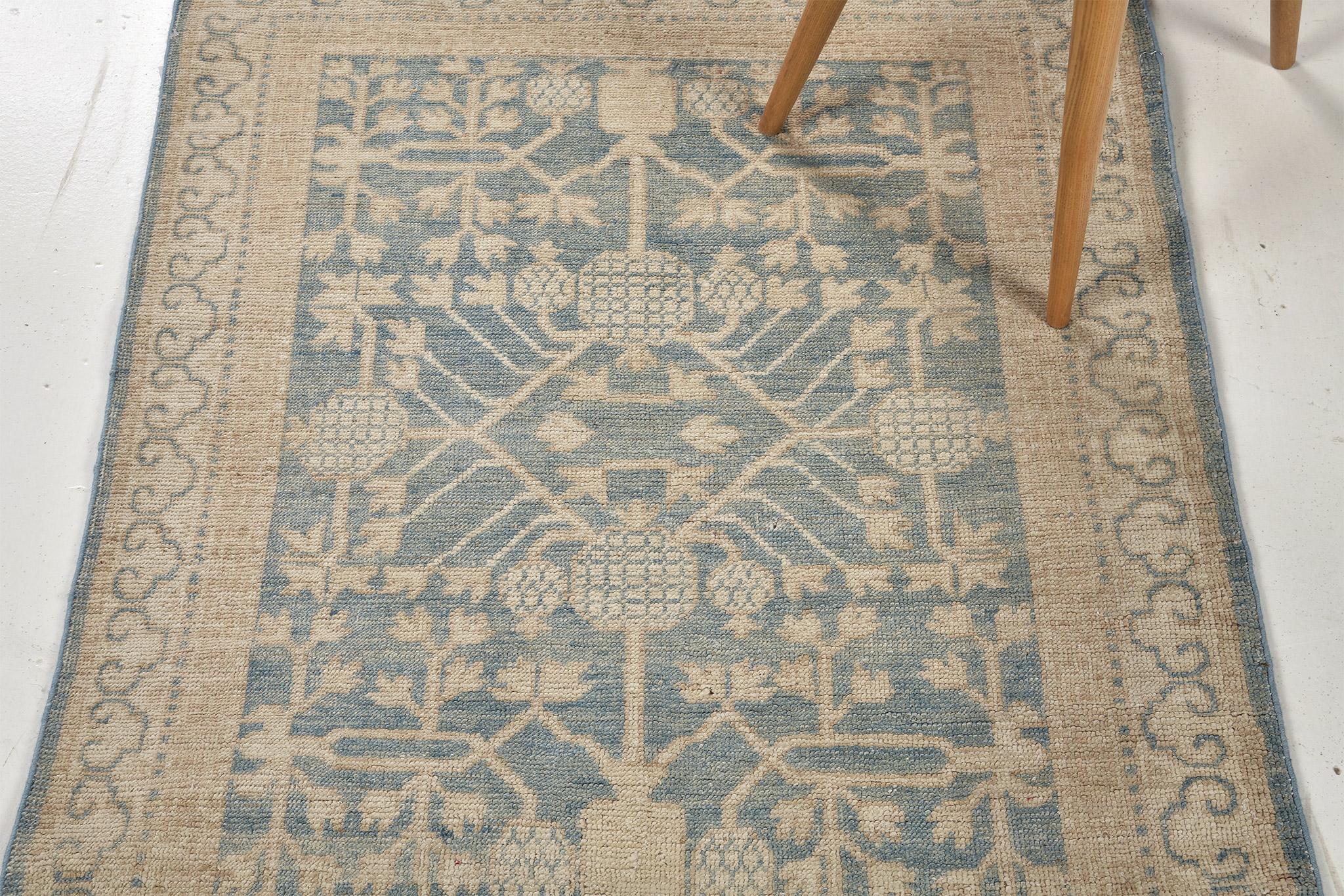 Mehraban 18. Jahrhundert Khotan Design Revival D5449 Safira (Handgeknüpft) im Angebot