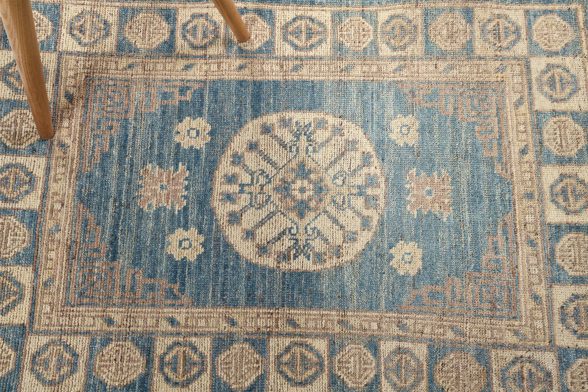 Número de alfombra
24354
Talla
2' 2
