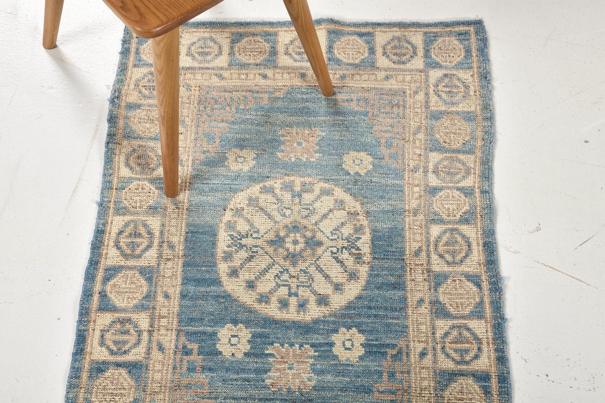 Mehraban Alfombra del Renacimiento del Diseño Khotan del Siglo XVIII Anudado a mano en venta