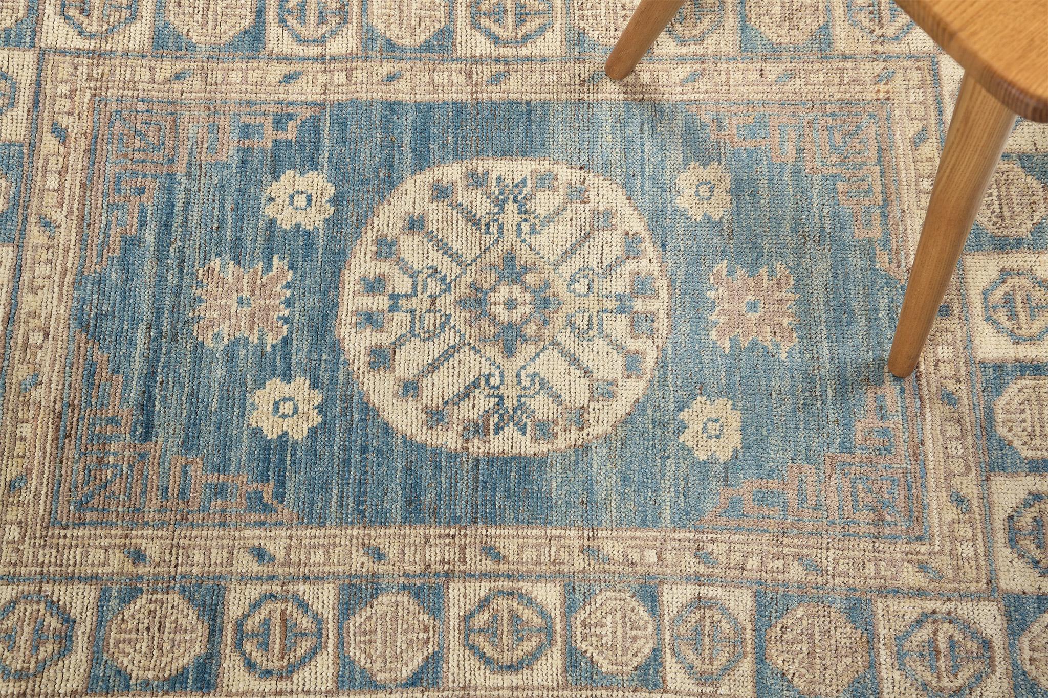 Mehraban Alfombra del Renacimiento del Diseño Khotan del Siglo XVIII Siglo XXI y contemporáneo en venta