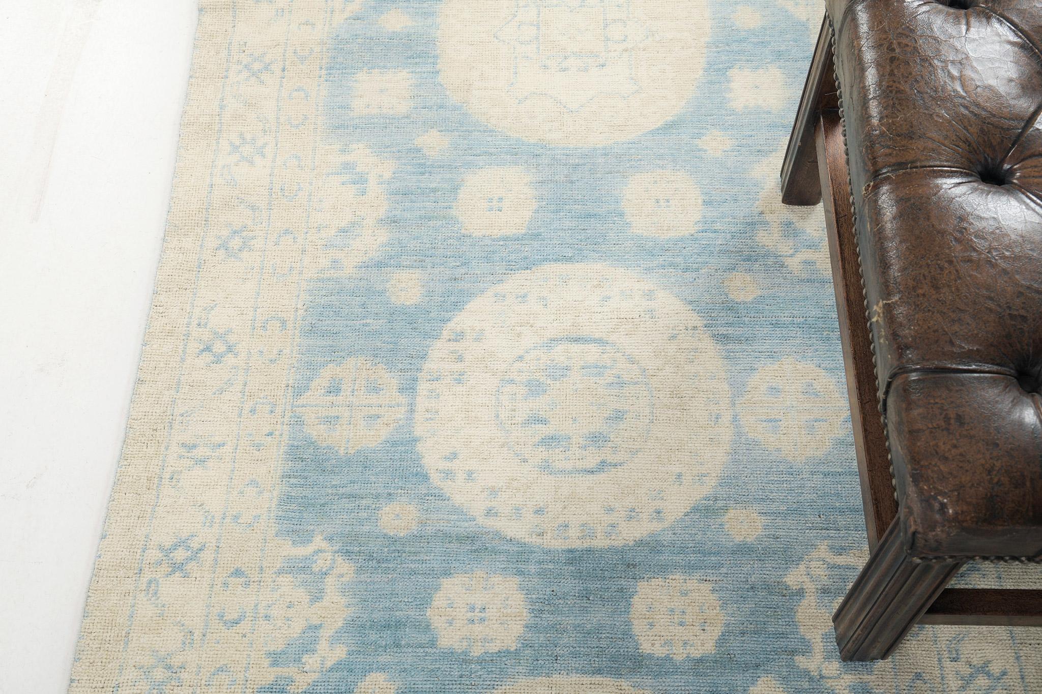 Afghan Mehraban, tapis de couloir Revival Khotan design du 18ème siècle D5387 Safira en vente