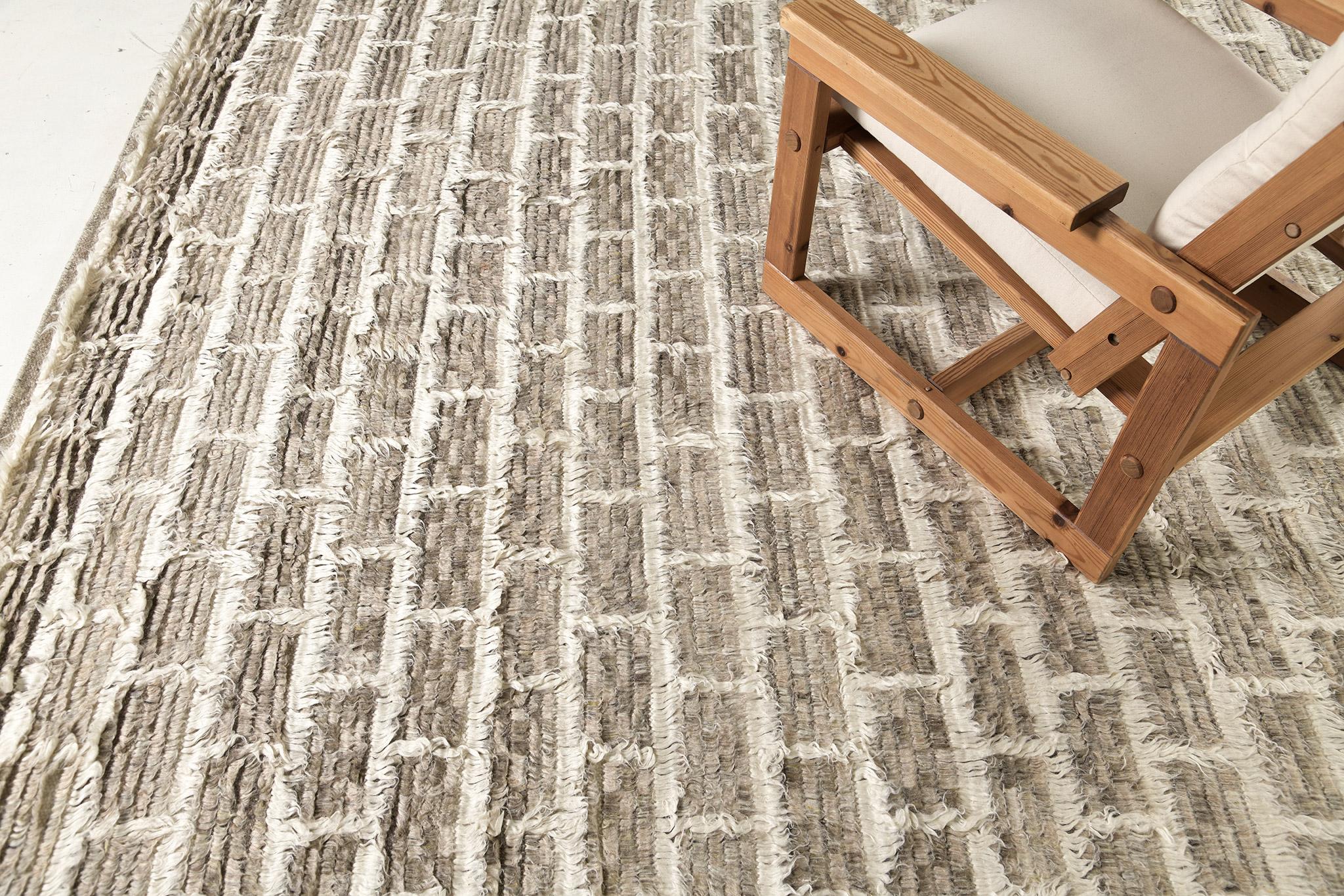 Mehraban Ahina, Collezione Sahara in vendita 3