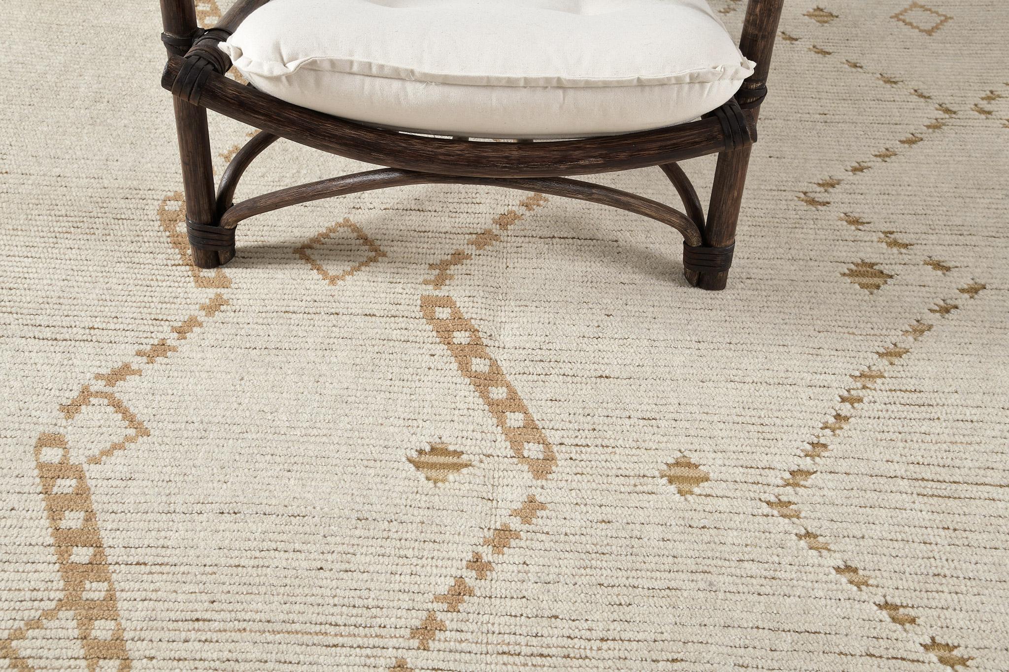 Hand-Knotted Mehraban Albarino, Estancia Collection For Sale