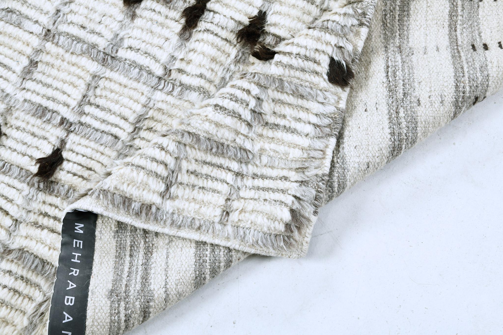 Rug Number
31835
Size
4' 0