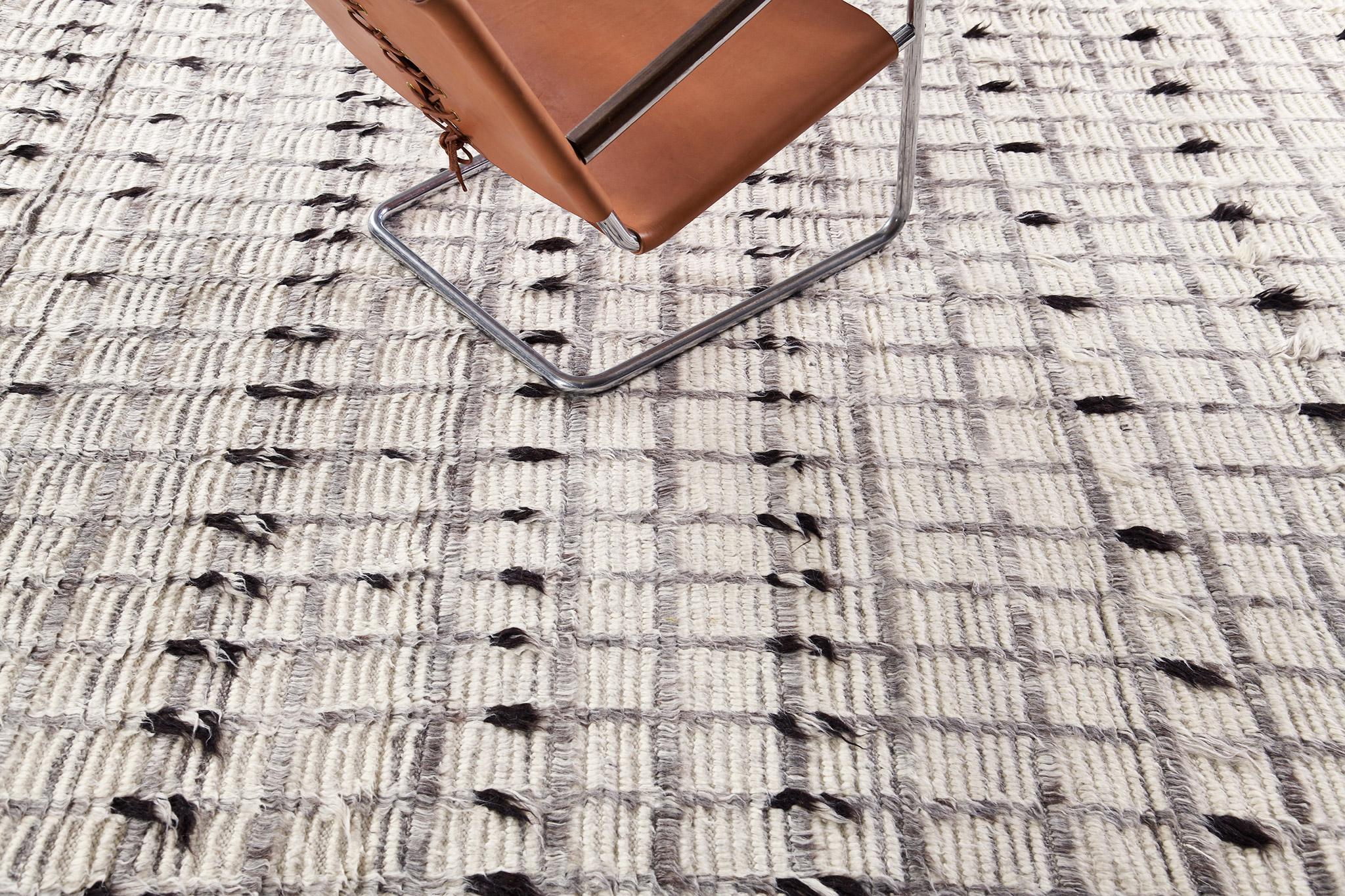 Indiano Mehraban Amihan, Collezione Sahara in vendita