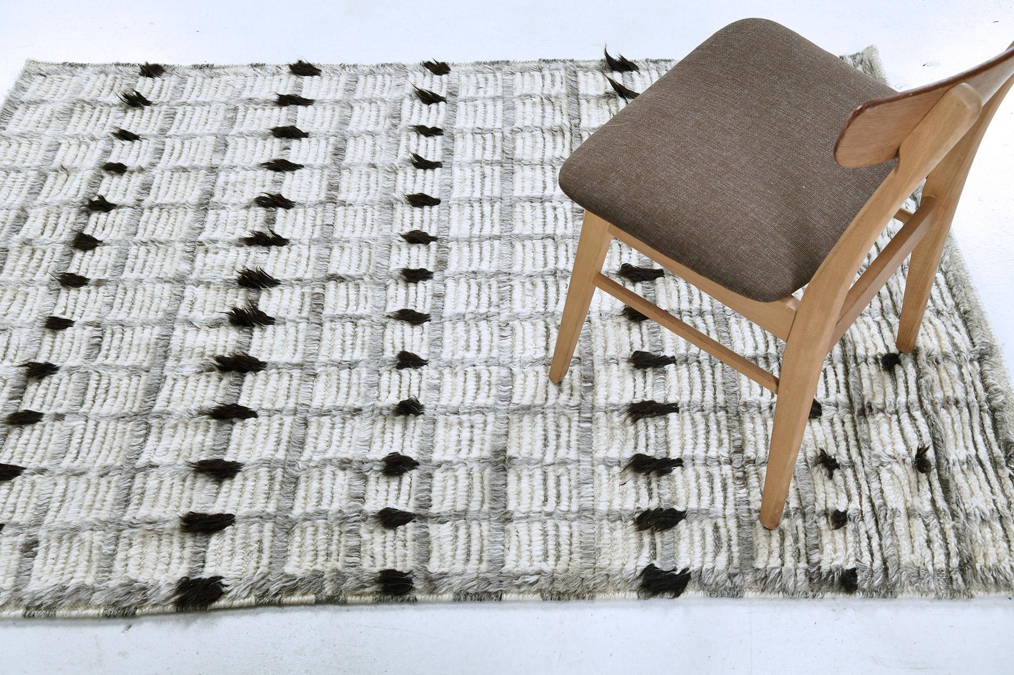Indian Mehraban Amihan, Sahara Collection For Sale