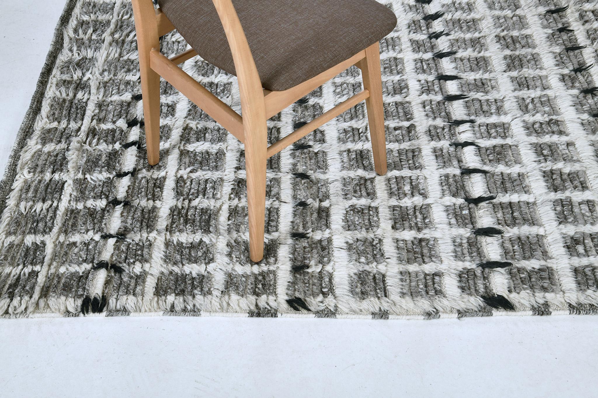 Indian Mehraban Amihan, Sahara Collection For Sale