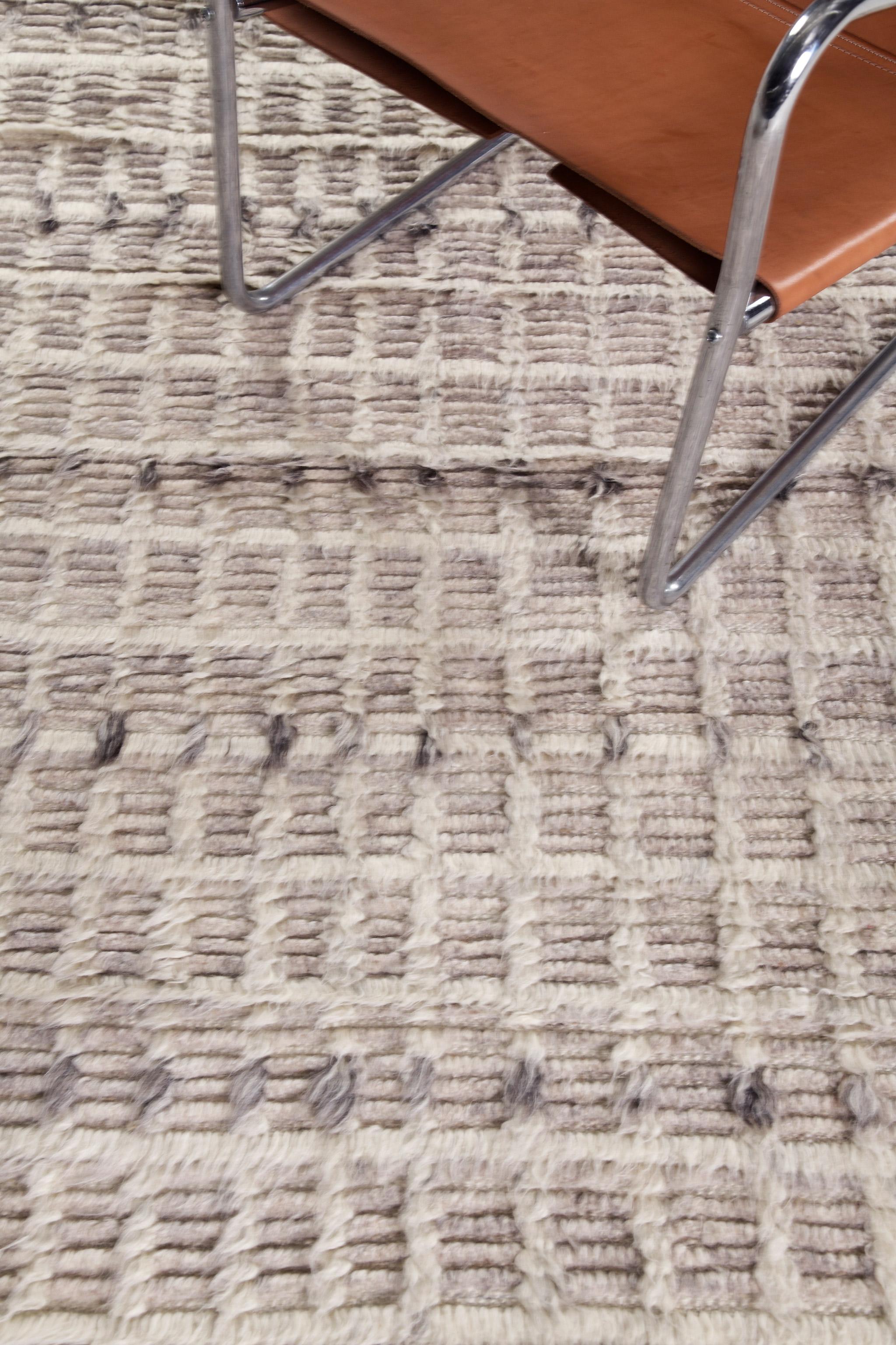Mehraban Amihan, Collezione Sahara in vendita 1