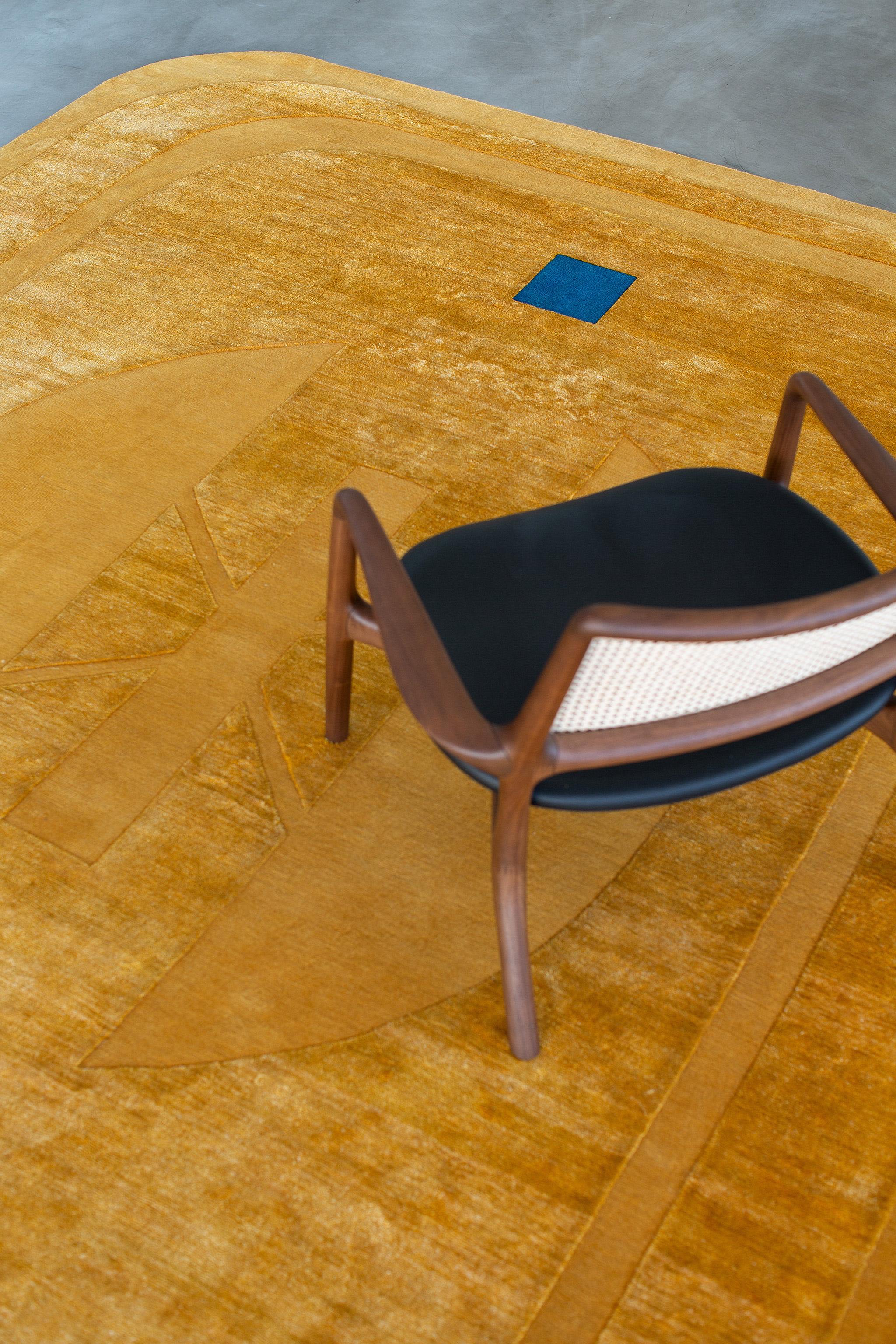 Il design avviene quando una linea sperimenta una curva inaspettata e si inoltra in un territorio inesplorato; un incontro casuale che trascende le idee iniziali durante la creazione.

Questa collezione è stata ispirata dal mio apprezzamento per